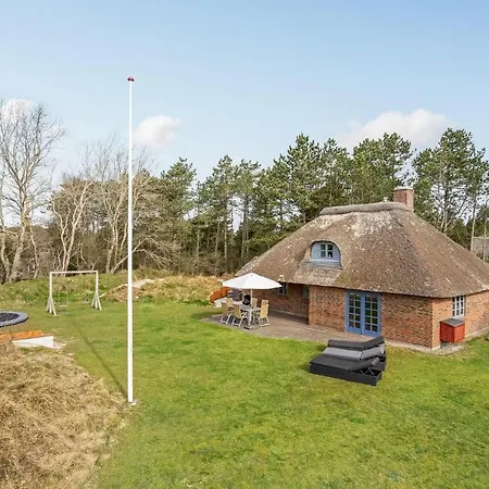 Holiday home Awesome Home In Romo With Wifi