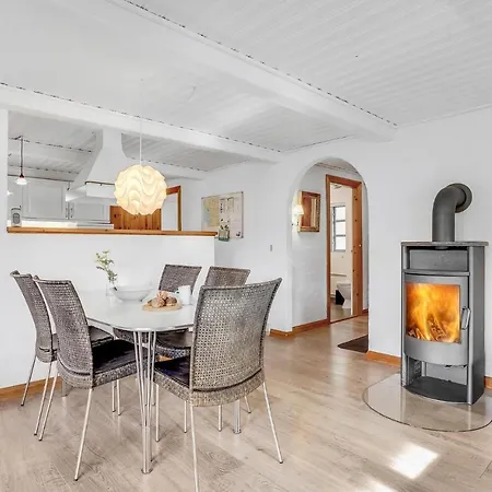 Awesome Home In Romo With Wifi Holiday home Romo Kirkeby